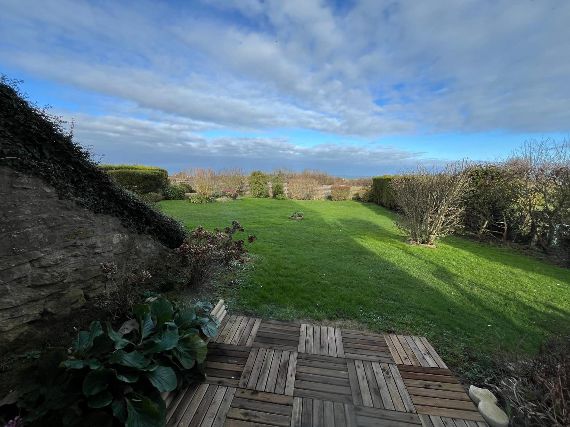 Grand Vue Et Jardin Apartment Ver-sur-Mer